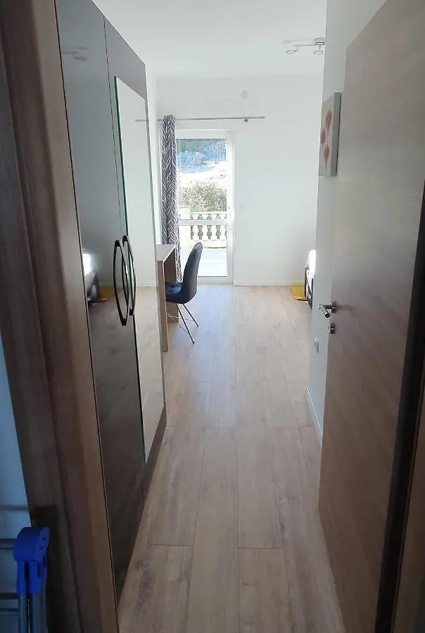 Crni Apartman Kukljica 0*,