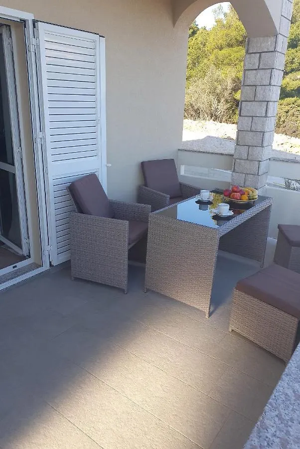 Crni Apartman Kukljica