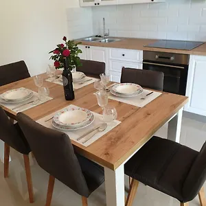  Apartment Kristina