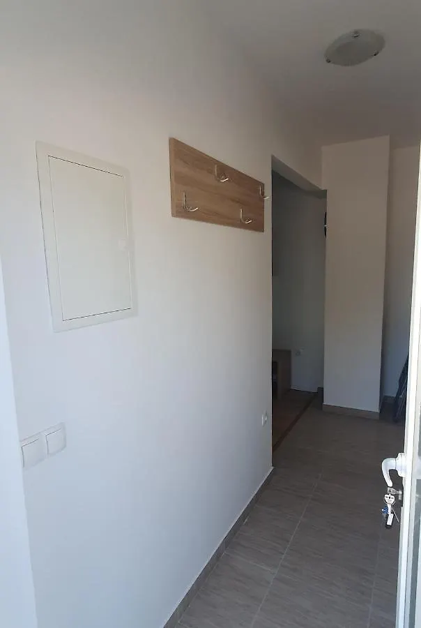 Crni Apartman Kukljica 0*,